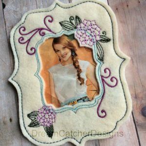 In The Hoop Floral Picture Frame Embroidery Design