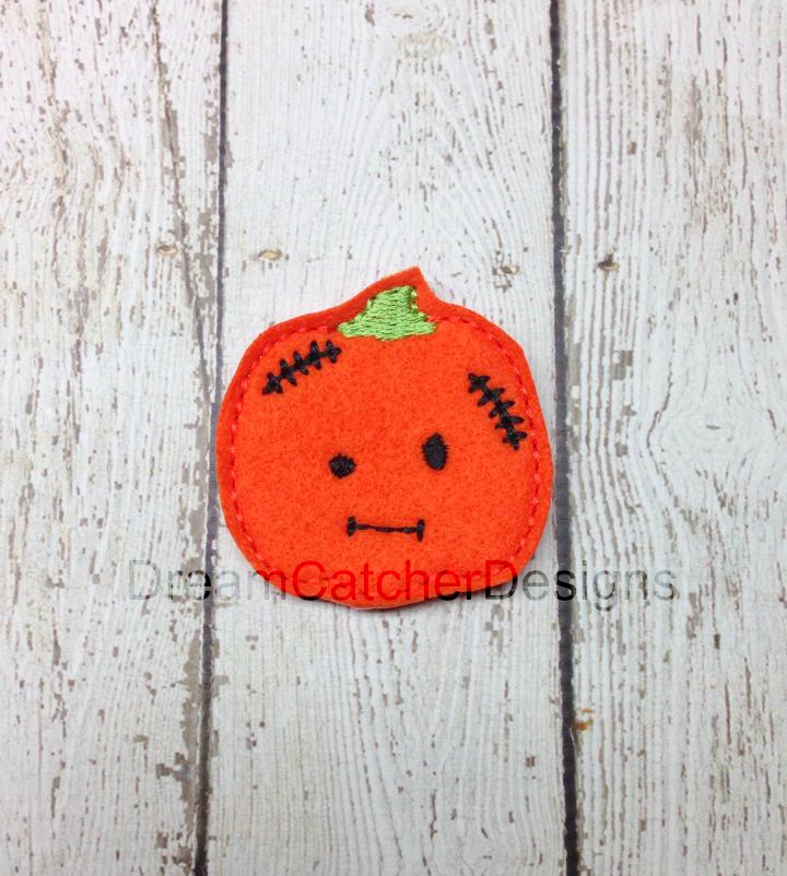 In The Hoop Goofy Pumpkin Feltie Embroidery Design - The Creative Frenzy